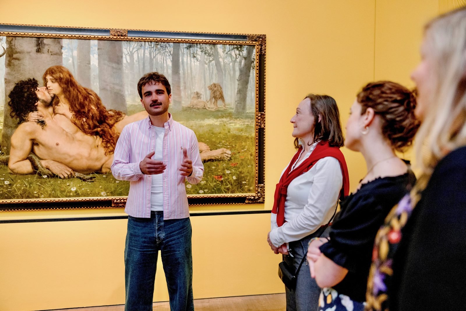 Gordon Prager bei einer Führung in der Kunsthalle München
